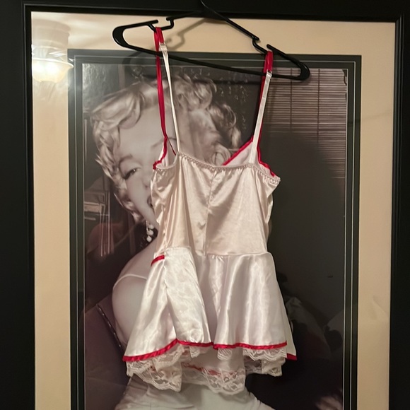 Sexy nurse lingerie Halloween costume - Picture 2 of 5